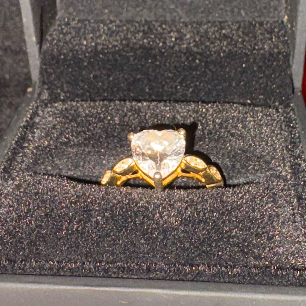 Gold Heart Ring